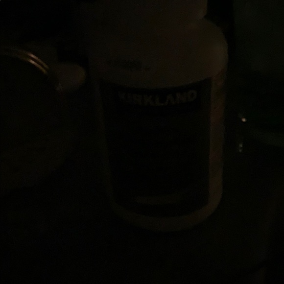 Meet your Posher, Jacquelyn - Picture 1 of 1